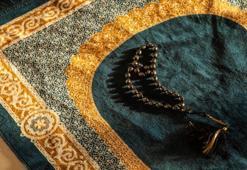 Hacet Namazı Nasıl Kılınır, Kaç Rekat? Rekat Rekat Hacet Namazı Kılınışı, Okunacak Duaları ve Sureleri