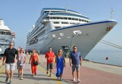 Kuşadası'na 2022 yılında 650 dev gemiyle 750 bin turist gelecek