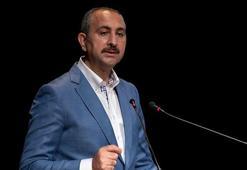Adalet Bakanı Gül: Eleştiriden, eleştirmekten çekinmeyin