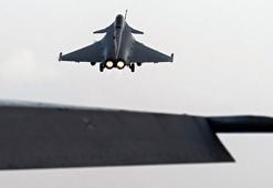 Fransa, BAE ile 80 Rafale savaş uçağının satışı için anlaşmaya vardı