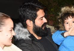 Özçivit Ailesi akşam yemeğinde! Karan mikrofonları sevdi