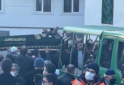 Pendik'te babasının öldürdüğü 7 yaşındaki Defne toprağa verildi