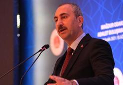 Adalet Bakanı Gül: AK Parti milletle beraber yol yürüme siyasetinin adıdır
