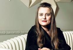 Melike Altınışık: “Mimarlık pratiğimi, doğa ve teknoloji arasında insana dokunan bir gerçeklik yaratmak olarak tarifliyorum.”