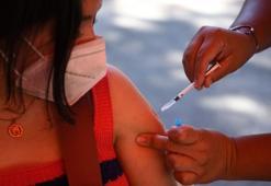 Koronavirüste sürpriz! Omicron Delta varyantını sildi