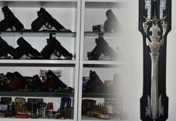 Kaçakçılık şüphesiyle baskın yapılan evden mühimmat çıktı