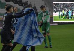 Son dakika haberi: Giresunspor - Kasımpaşa maçında yürekleri ağza getiren pozisyon! Hakem direkt kırmızı kart gösterdi