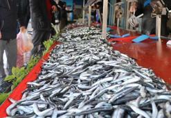 Hamsi fiyatları 50 liraya kadar çıktı