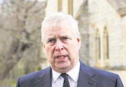 Suçlanan prensin oyuncak ayı tutkusu