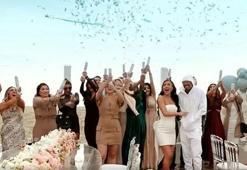 Nick Cannon bebeğinin cinsiyetini helikopterle duyurdu