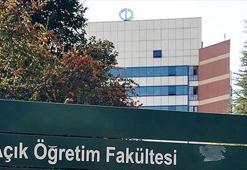 AÖF bahar dönemi kayıt yenileme ne zaman 2022? AÖF sınav tarihleri ve akademik takvim