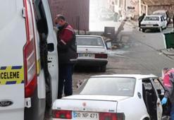 Taksiden inip, çalışır vaziyetteki otomobili çaldılar