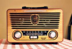 RTÜK'ün araştırmasına göre, Türkiye'de günlük radyo dinleme süresi 1 saat 40 dakika