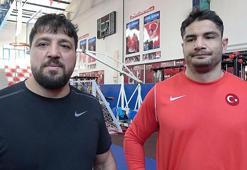 Taha Akgül’ün partneri başpehlivan Recep Kara