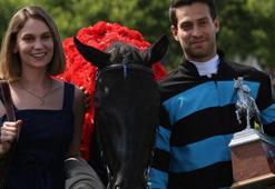 Bizim İçin Şampiyon oyuncuları ve konusu! Bold Pilot ve Halis Karataş filmi Şampiyon nerede çekildi?