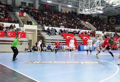 A Milli Kadın Hentbol Takımı, İzlanda’yı 30-29 yendi