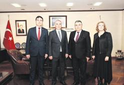 ‘Gençlerimiz, sporla sanatla uğraşmalı’