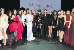 Geleceğe destek defile...