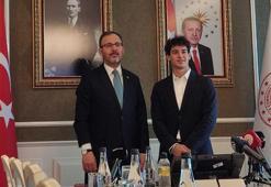 Bakan Kasapoğlu, Formula 2 pilotu Cem Bölükbaşı’nı kabul etti
