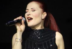 Candan Erçetin konserinde 'Memleketim' coşkusu