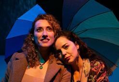 Karanlıktan aydınlığa yürüyoruz