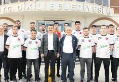 Dikili’den müthiş zafer