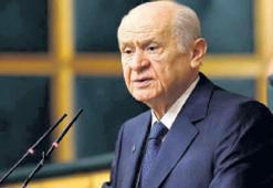 ‘Sıkılı yumruklar bayramın erdemiyle tasfiye edilsin’