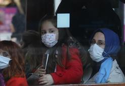 Toplu taşımada da maskelere veda! Bilim Kurulu üyesi tarih verdi