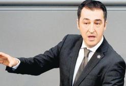 Almanya’da en beğenilen üç siyasetçi de Yeşiller’den