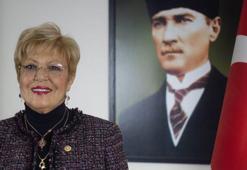 Eski CHP İzmir Milletvekili Canan Arıtman hayatını kaybetti