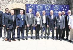 İZVAK mali genel kurulu yaptı