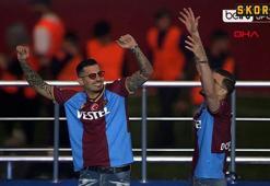 Şampiyon Trabzonspor kupasına kavuştu