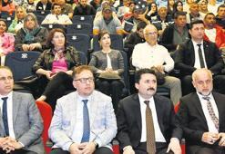 Altıeylül’ün başarılı personellerine ödül