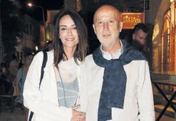 Sevgilisiyle poz verdi