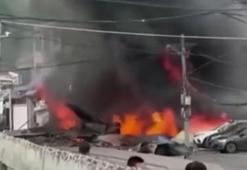 Askeri uçak yerleşim alanına düştü: Ölü ve yaralılar var!