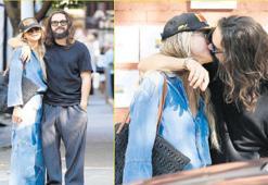 Aşk dolu yürüyüş