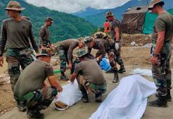 Hindistan'daki heyelanda can kaybı 40'ı aştı