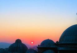 İl İl 2022 Bayram Namazı Saatleri: Bayram Namazı Saat Kaçta? Kurban Bayramı Namazı Nasıl Kılınır?