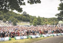Kapanmayan yara Srebrenitsa