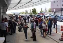 Hastanelerde 'hatırlatma dozu' kuyruğu