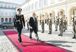 Bu kez istifası kabul edildi