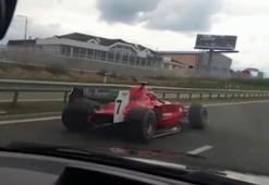 Çekya'da ilginç görüntü! Polis peşine düştü