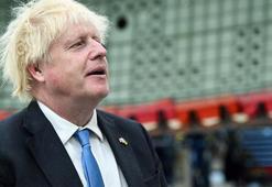 Boris Johnson gazeteciliğe mi dönüyor?