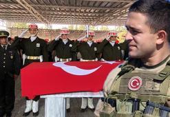 Şehit Sözleşmeli Er Atakan Çakır, son yolculuğuna uğurlandı