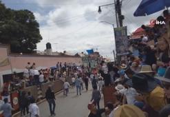 Meksika’daki boğa koşusunda 9 kişi yaralandı