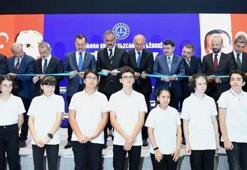 Bakan Özer: 3,1 milyar TL'yi okullarımıza gönderdik