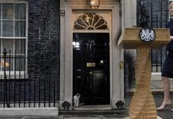 İngiltere hükümetinin yeni kabinesi belli oldu