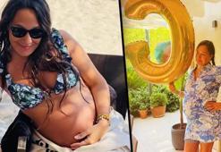 Gupse Özay’dan doğum öncesi yeni poz