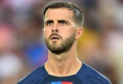 Miralem Pjanic, Al Sharjah'a transfer oldu