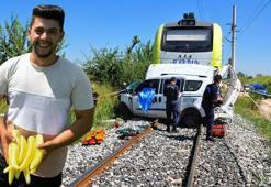 Aracına hemzemin geçitte yolcu treni çarpan ziraat mühendisi öldü